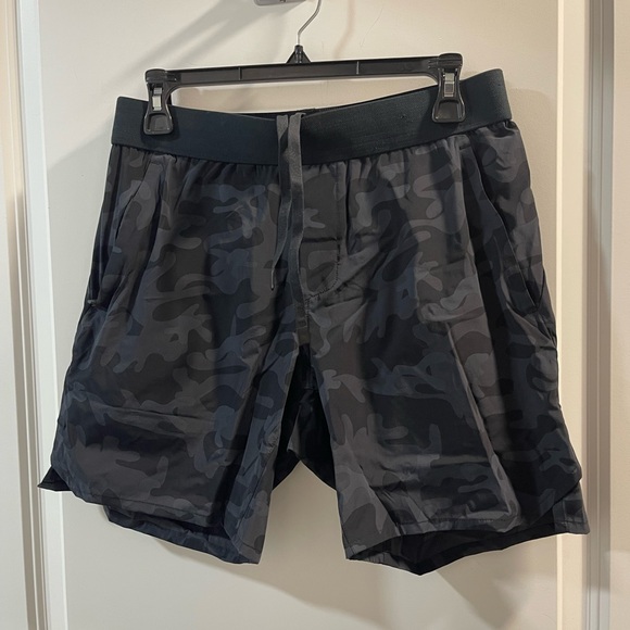Ten Thousand Other - Ten Thousand Men’s Camo Shorts Good Condition
